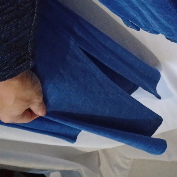 Piccadilly Fashions, size Med, top and skirt set Evening or day wear, China Blue - Picture 6 of 8